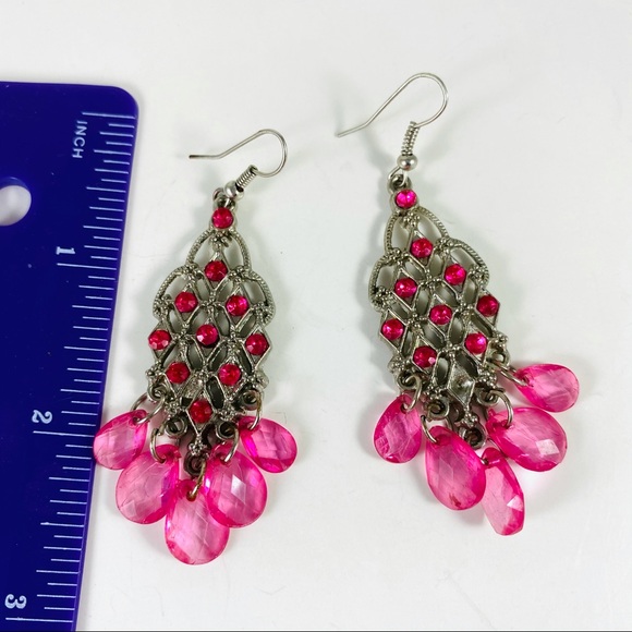 Vintage hot pink sparkling dangle gypsy earrings - Picture 4 of 7
